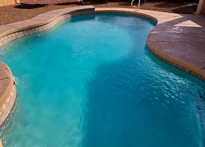 Holiday home Pet Friendly, Pool, Spa, Boat Parking *