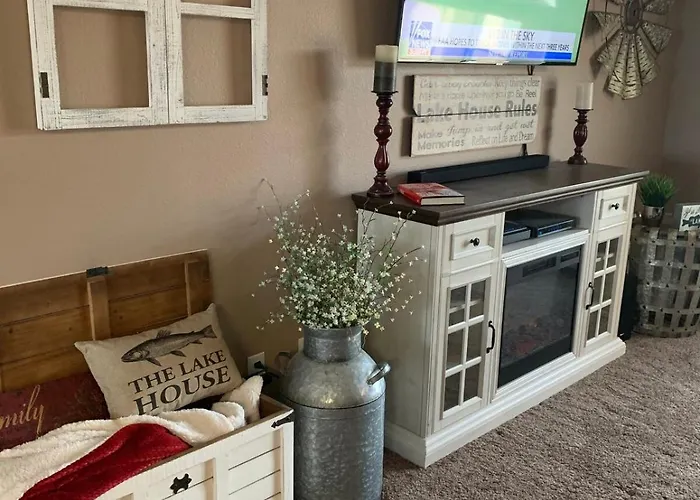 Holiday home Pet Friendly, Pool, Spa, Boat Parking
