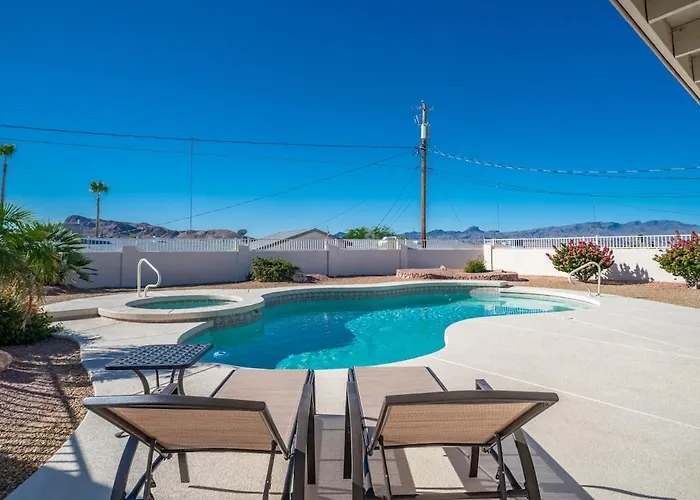 Holiday home Pet Friendly, Pool, Spa, Boat Parking
